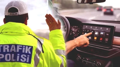 Arabada Multimedya Kullanımına Dikkat! Yeni Uyarılar Ve Kritik Detaylar!